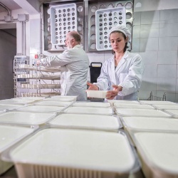 Preparazione del formaggio Fruhe
