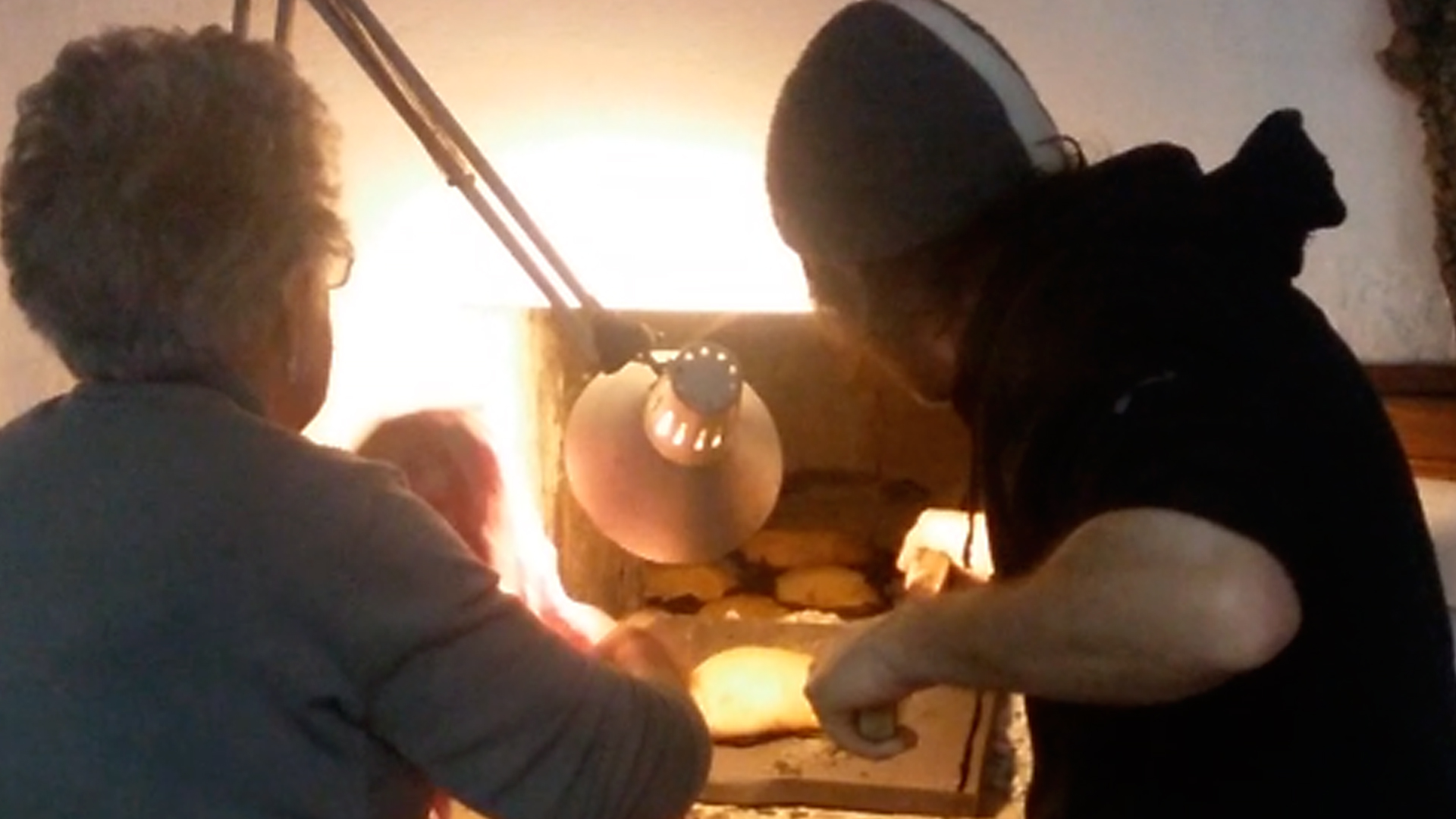 Lavorazione del pane di granturco